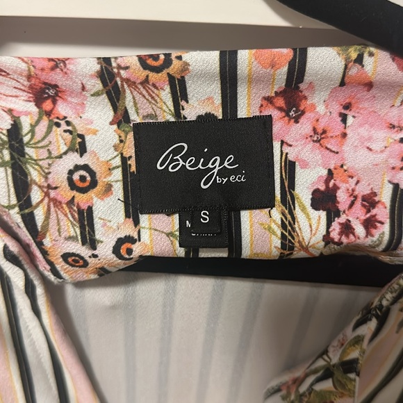 Shirt - Picture 2 of 4